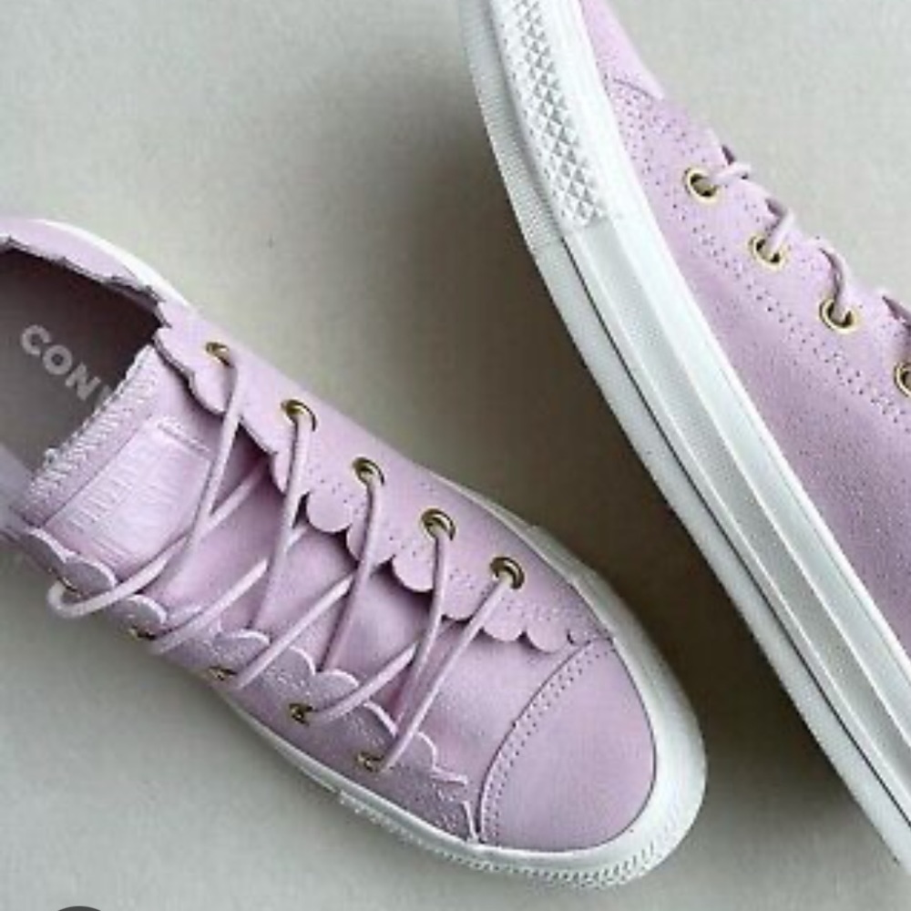 Lilac Suede Scalloped Converse